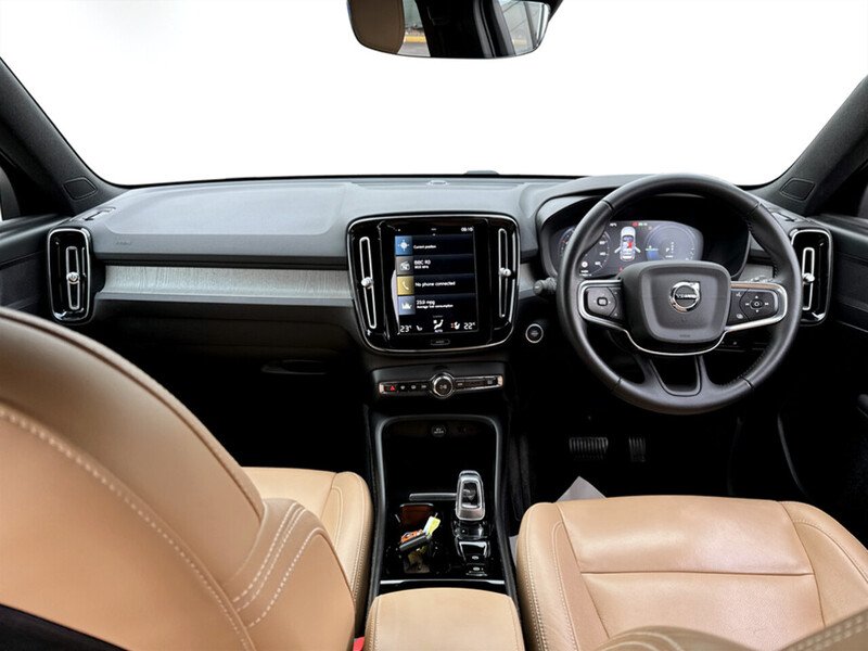 Used Volvo XC40 2021 for sale - 76329374: Photo 8