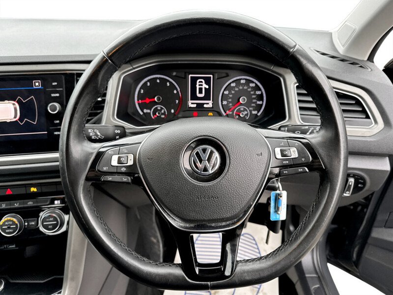 Used Volkswagen T-Roc 2020 for sale - 77100131: Photo 27