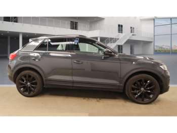 Used Volkswagen T-Roc 2021 for sale - 75444930: Photo