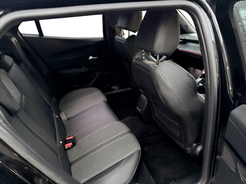 Used Peugeot 2008 2021 for sale - 76918061: Photo 32