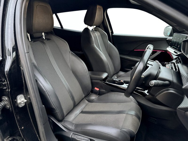 Used Peugeot 2008 2021 for sale - 76918061: Photo 9