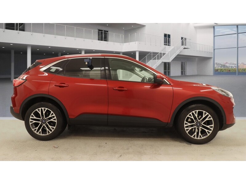 Used Ford Kuga 2022 for sale - 77643272: Photo 3