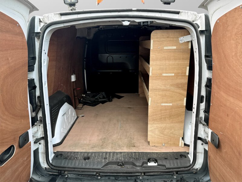 Used Renault Kangoo 2021 for sale - 76542843: Photo 28