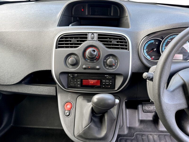 Used Renault Kangoo 2021 for sale - 76542843: Photo 31