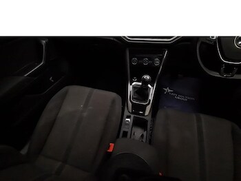 Used Volkswagen T-Roc 2021 for sale - 78436770: Photo