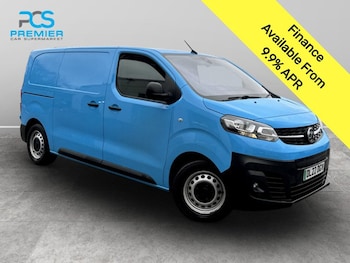 Vauxhall Vivaro feature image