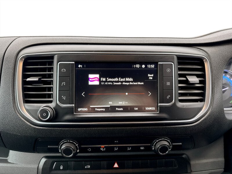 Used Vauxhall Vivaro 2022 for sale - 77622008: Photo 38