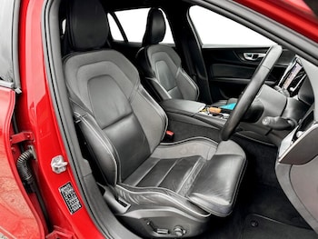Used Volvo V60 2021 for sale - 76320161: Photo