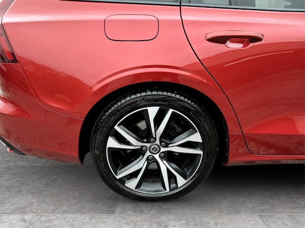 Used Volvo V60 2021 for sale - 76320161: Photo 5
