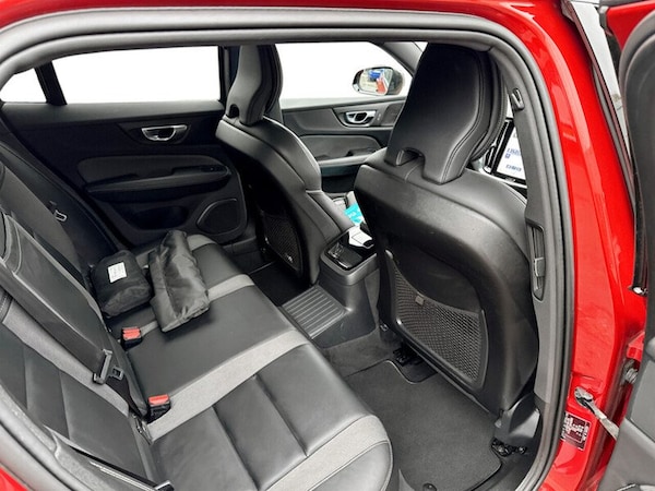 Used Volvo V60 2021 for sale - 76320161: Photo 7