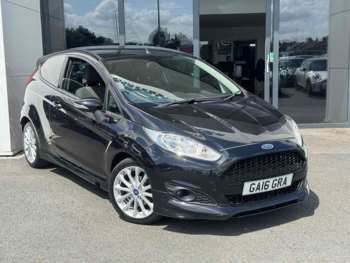 Used Ford Fiesta Van 2016 for sale - 74830635: Photo