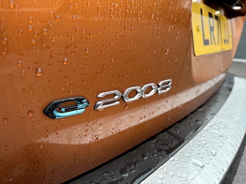 Used Peugeot E-2008 2021 for sale - 77370265: Photo 18