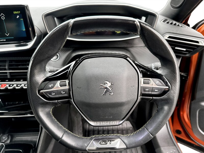 Used Peugeot E-2008 2021 for sale - 77370265: Photo 33