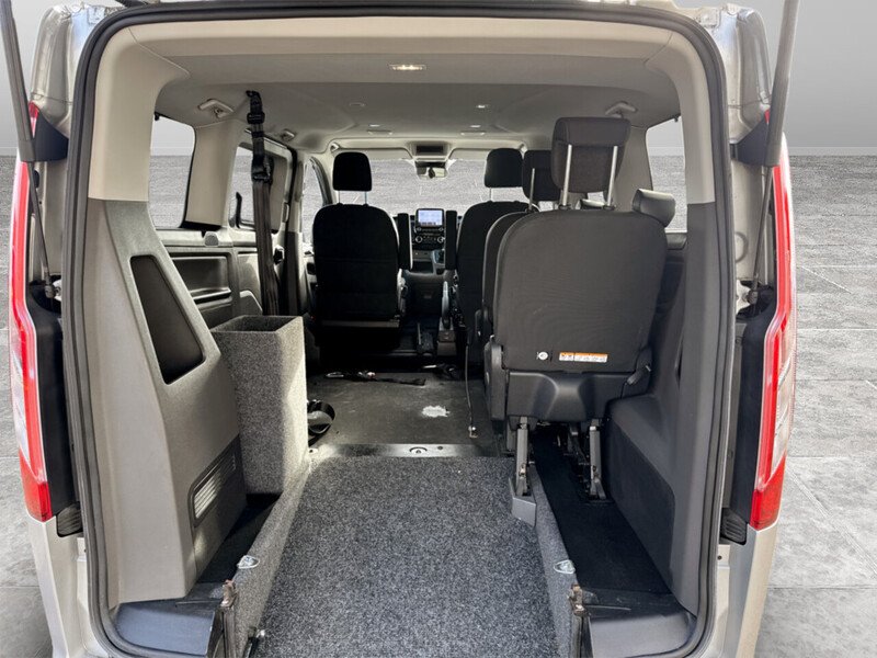 Used Ford Tourneo Custom 2020 for sale - 78201320: Photo 28