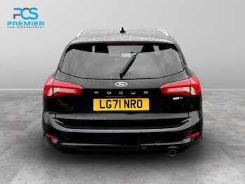 Used Ford Focus 2021 for sale - 77272299: Photo