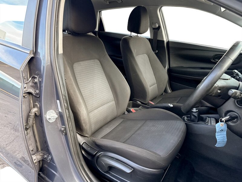 Used Hyundai i20 2023 for sale - 77651173: Photo 23