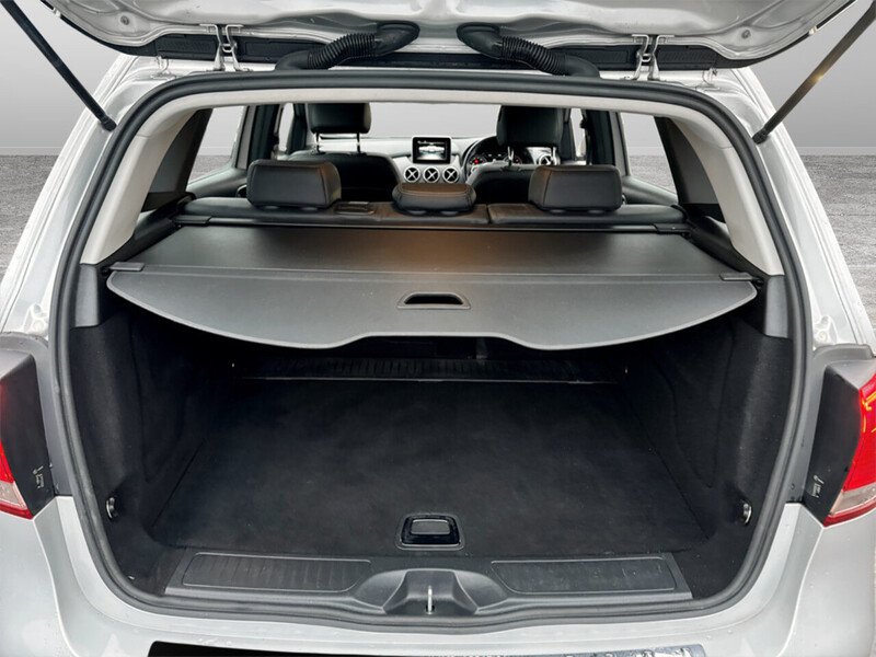 Used Mercedes-Benz B Class 2018 for sale - 77086524: Photo 29