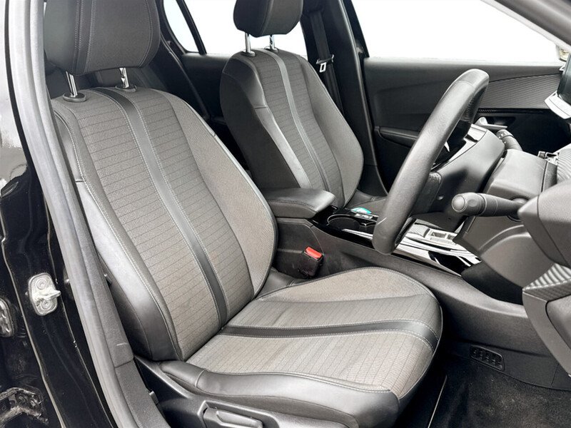 Used Peugeot E-208 2022 for sale - 77981699: Photo 18