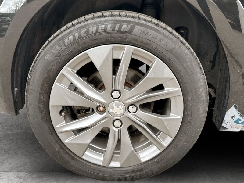 Used Peugeot E-208 2022 for sale - 77981699: Photo 34