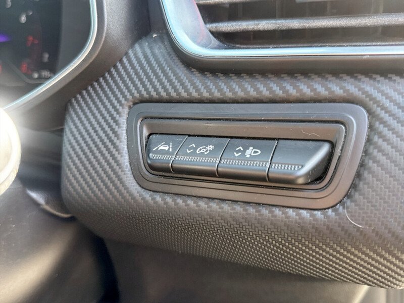 Used Renault Clio 2020 for sale - 77792613: Photo 14