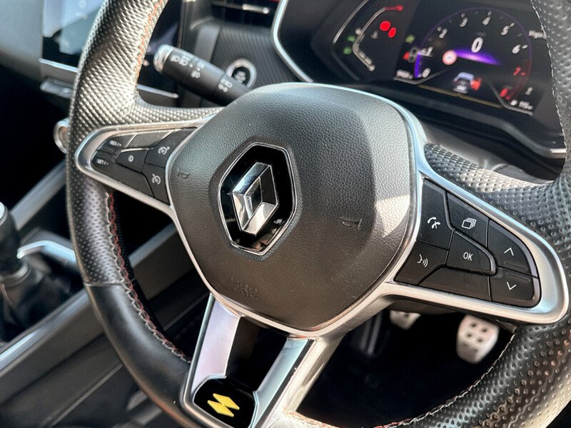 Used Renault Clio 2020 for sale - 77792613: Photo 16