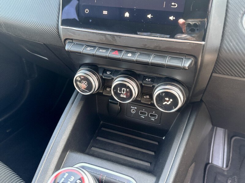 Used Renault Clio 2020 for sale - 77792613: Photo 24