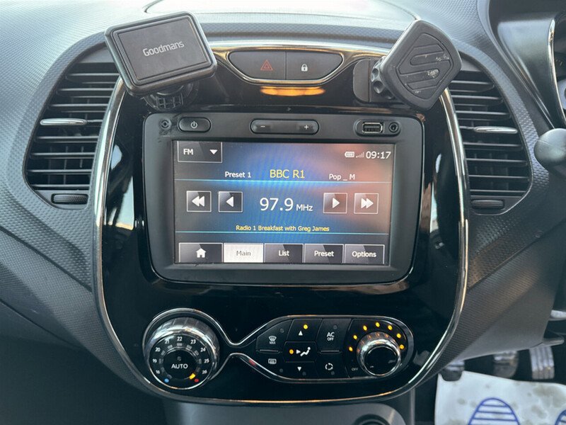 Used Renault Captur 2015 for sale - 76877289: Photo 34