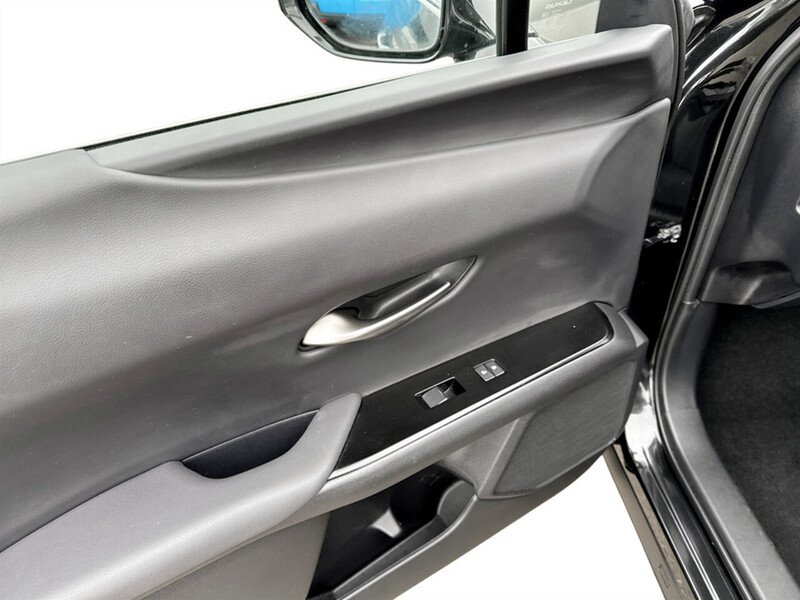 Used Lexus UX 2023 for sale - 77905977: Photo 28