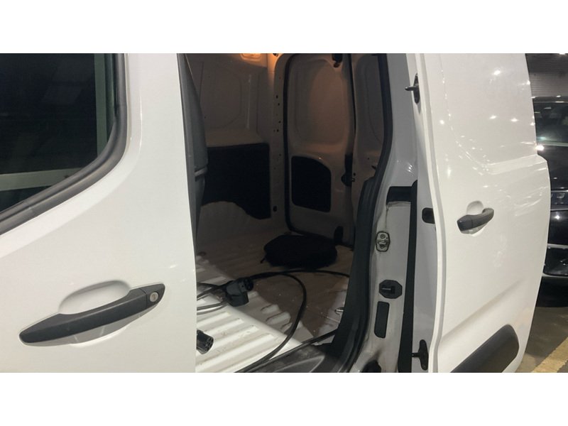 Used Peugeot Partner 2023 for sale - 77636855: Photo 13