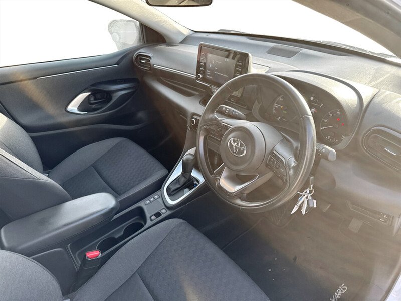 Used Toyota Yaris 2022 for sale - 76417987: Photo 10