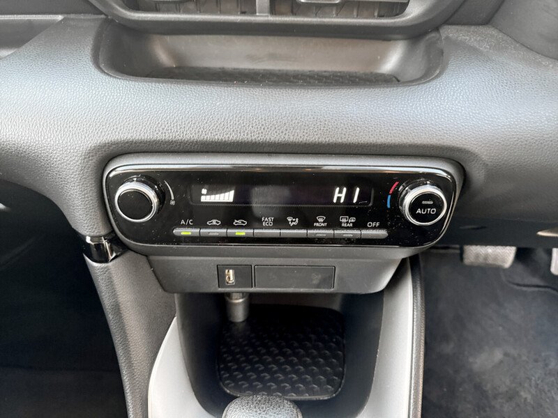 Used Toyota Yaris 2022 for sale - 76417987: Photo 29