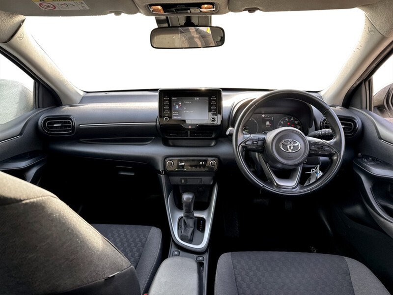 Used Toyota Yaris 2022 for sale - 76417987: Photo 8