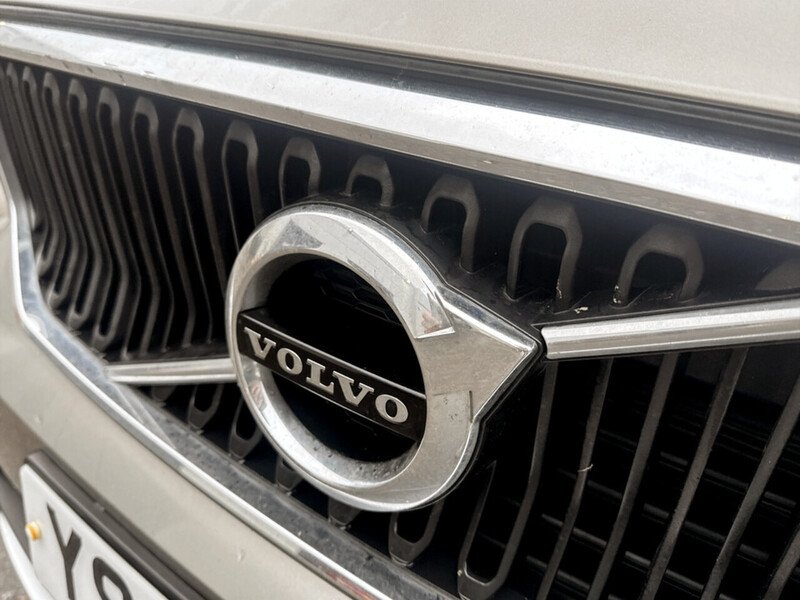 Used Volvo XC40 2022 for sale - 77303225: Photo 29