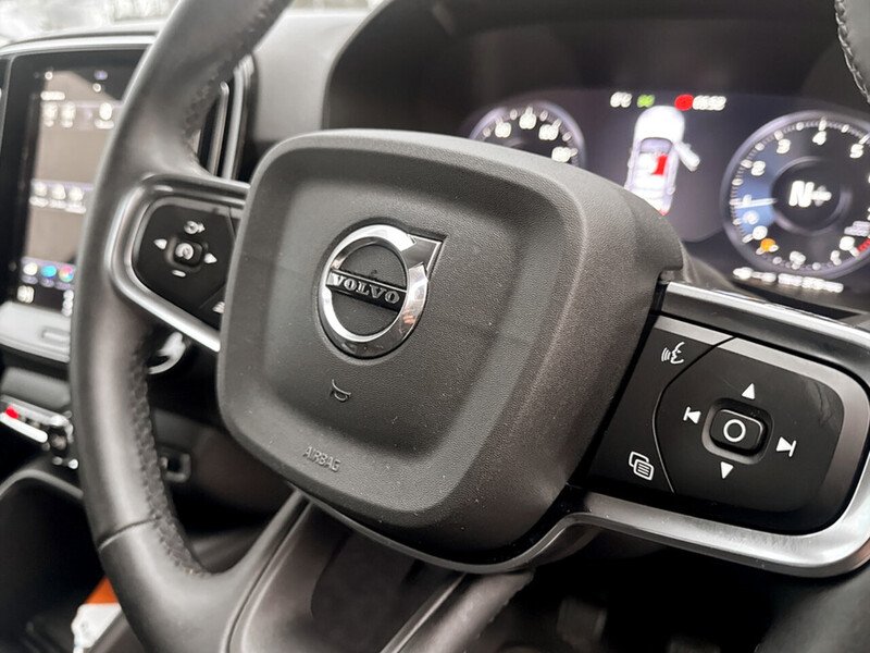 Used Volvo XC40 2022 for sale - 77303225: Photo 34