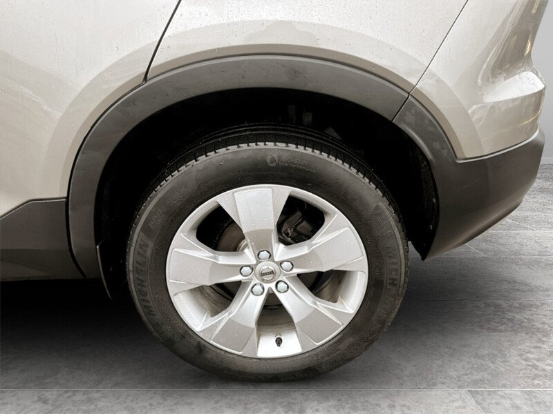 Used Volvo XC40 2022 for sale - 77303225: Photo 38