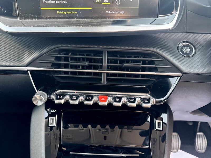 Used Peugeot 2008 2021 for sale - 77976786: Photo 32