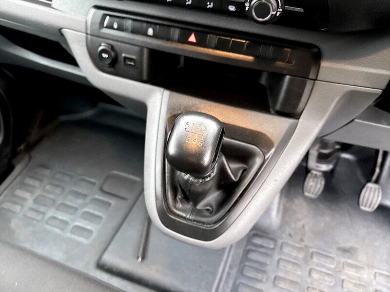 Used Vauxhall Vivaro 2021 for sale - 77447064: Photo 10