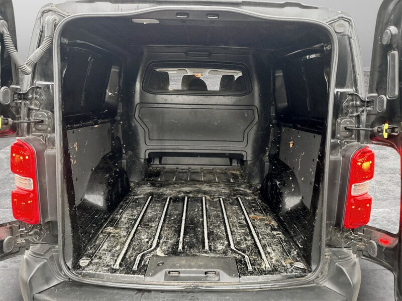 Used Vauxhall Vivaro 2021 for sale - 77447064: Photo 32