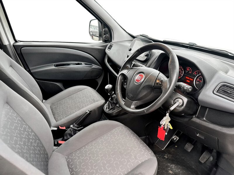Used Fiat Doblo 2022 for sale - 77990153: Photo 37