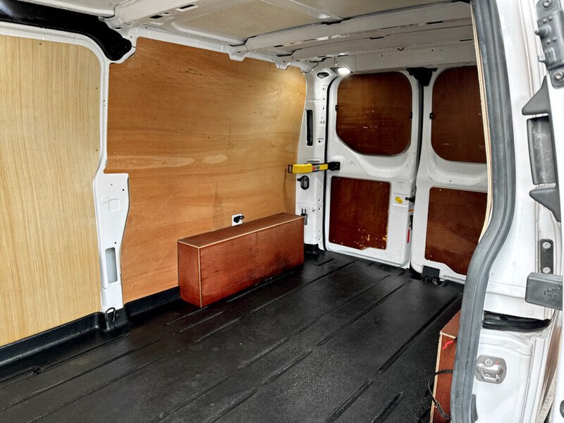 Used Ford Transit Custom 2022 for sale - 76482562: Photo 19