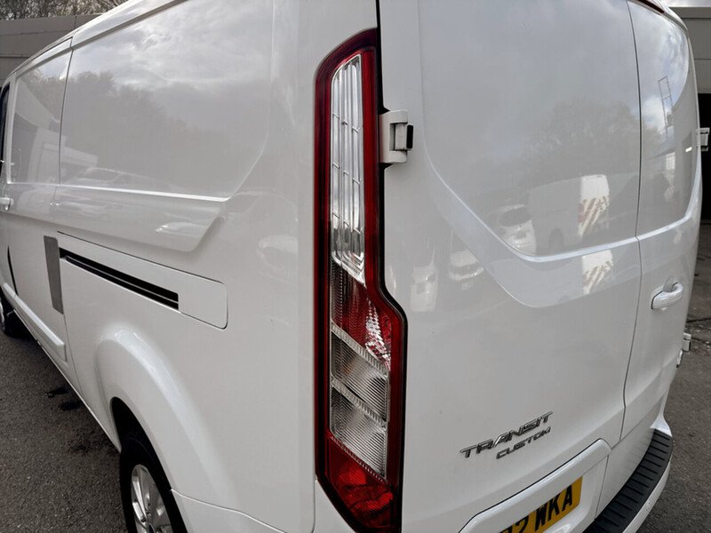 Used Ford Transit Custom 2022 for sale - 76482562: Photo 24
