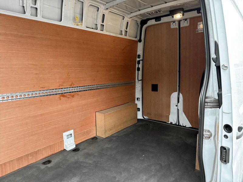 Used Mercedes-Benz Sprinter 2021 for sale - 76396523: Photo 10