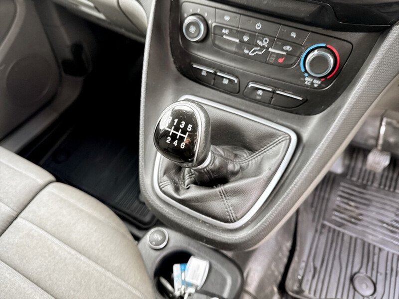 Used Ford Transit Connect 2020 for sale - 77577921: Photo 10