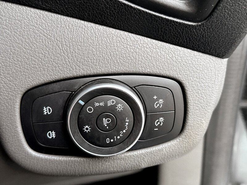 Used Ford Transit Connect 2020 for sale - 77577921: Photo 33