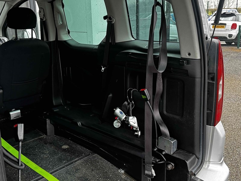 Vehicle 22