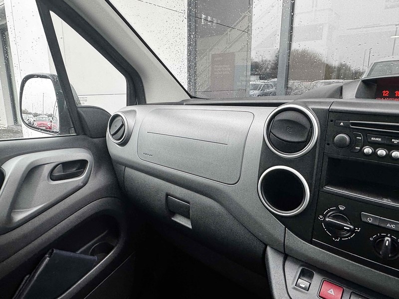 Vehicle 35
