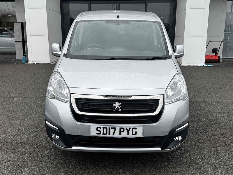 Vehicle 44