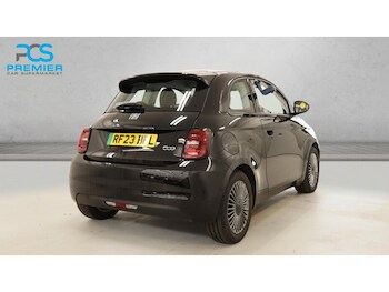 Used Fiat 500e 2023 for sale - 78371547: Photo