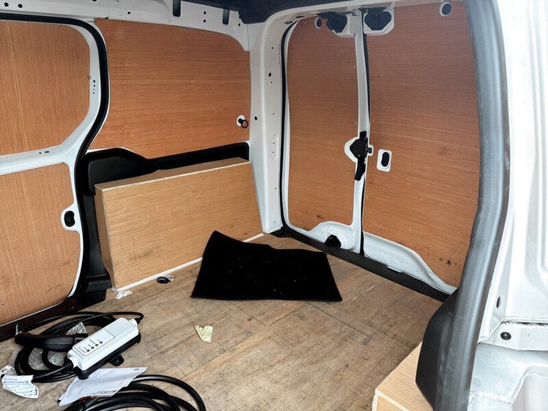 Used Nissan Other for sale - 78218256: Photo 28