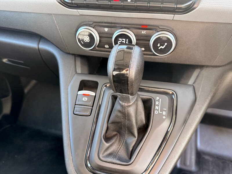 Used Nissan Other 2023 for sale - 78060116: Photo 10